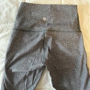 Lululemon align cropped leggings